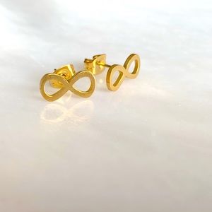 Infinity stainless steel stud earrings